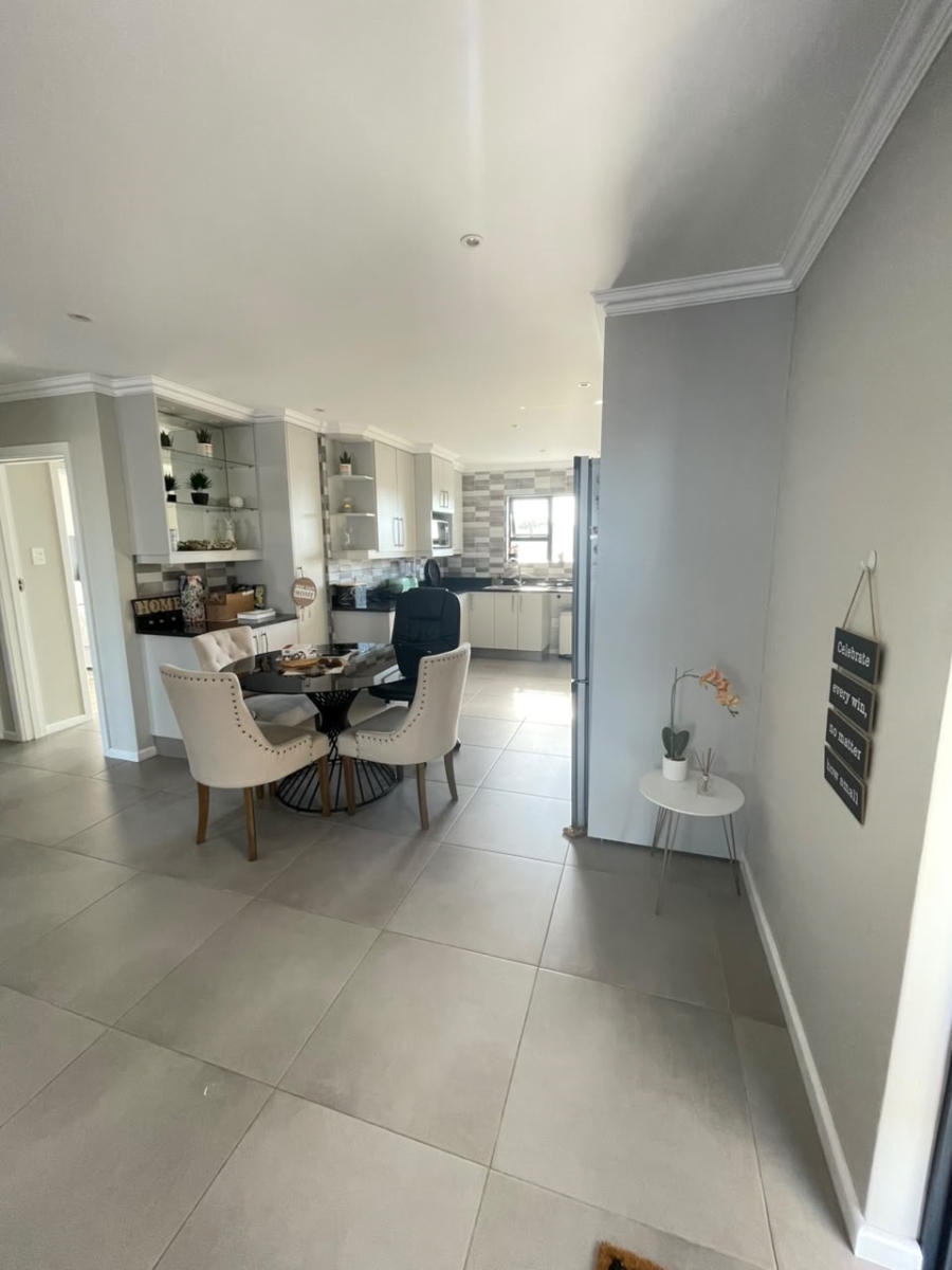 2 Bedroom Property for Sale in Gonubie Eastern Cape